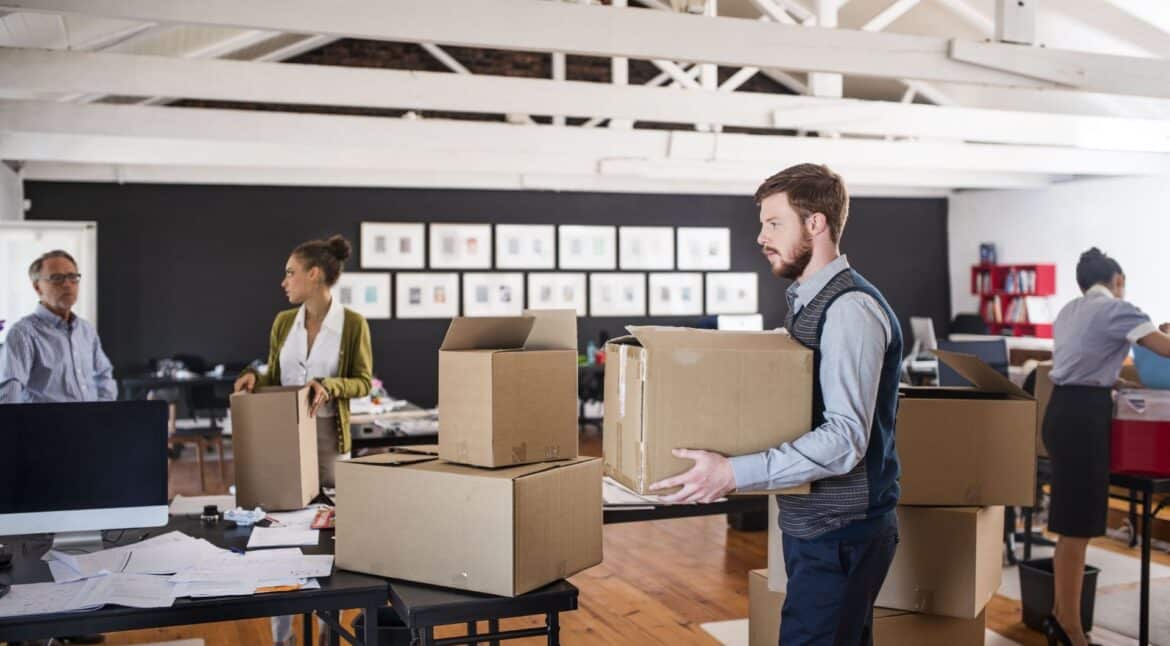 How Can Office Movers in Dubai Simplify Your Relocation Process